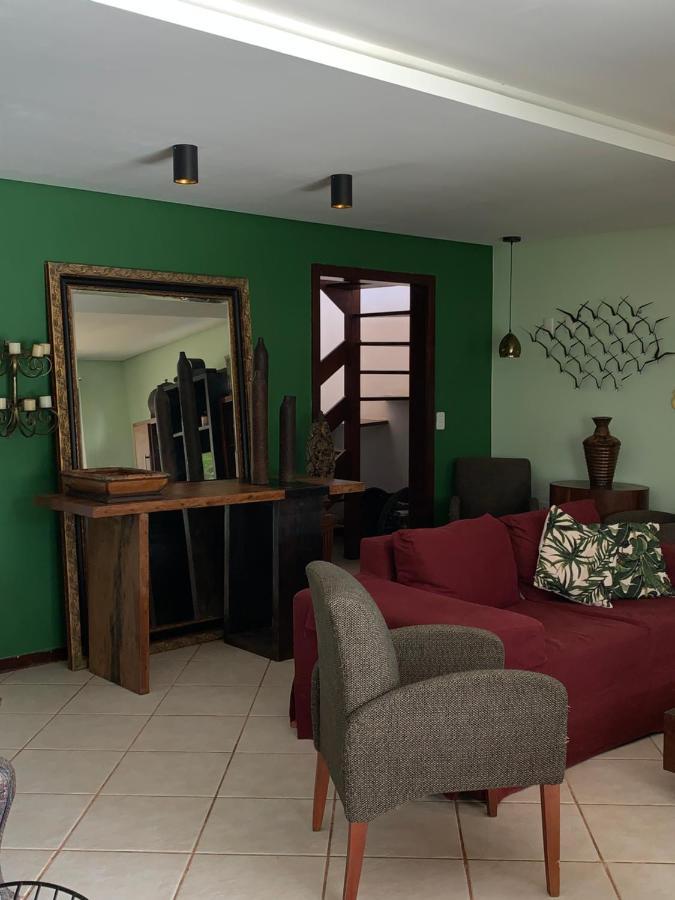 Casa de temporada 4 quartos sendo 2 suítes em Vilas do Atlântico - 200 m da praia e 6 km da capital Lauro de Freitas Extérieur photo