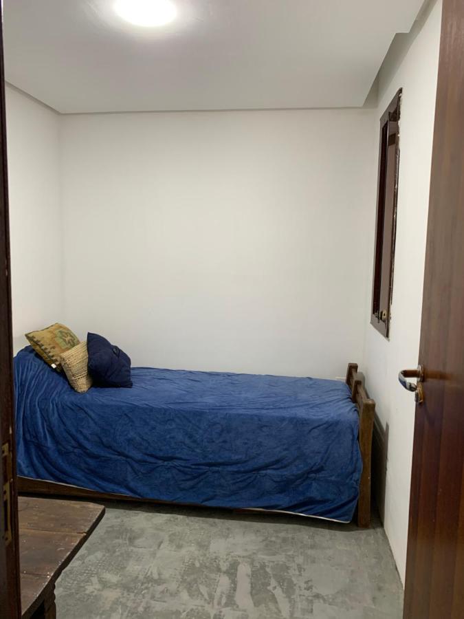 Casa de temporada 4 quartos sendo 2 suítes em Vilas do Atlântico - 200 m da praia e 6 km da capital Lauro de Freitas Extérieur photo
