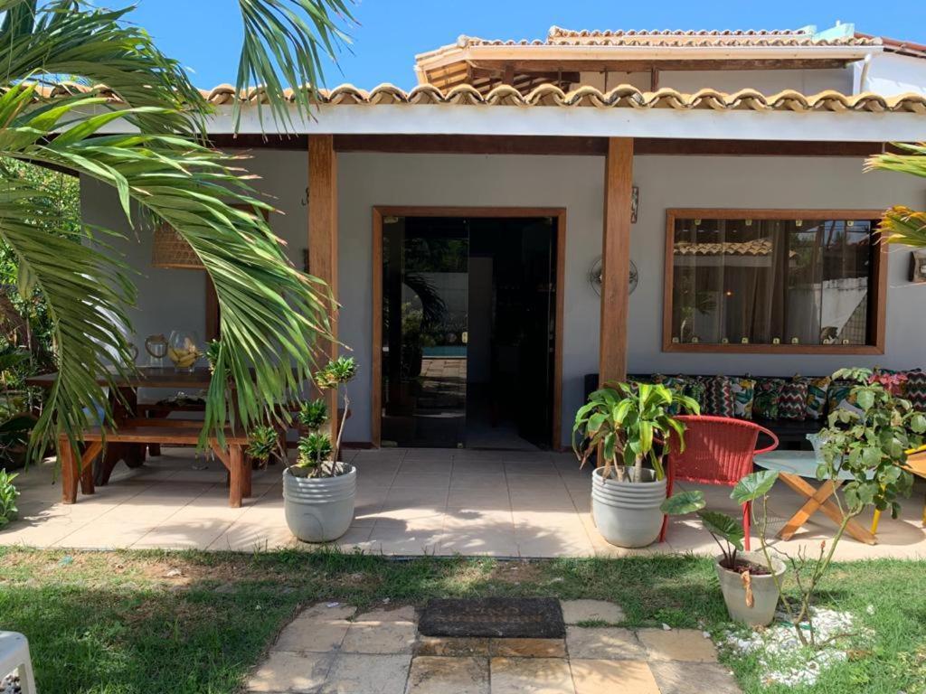 Casa de temporada 4 quartos sendo 2 suítes em Vilas do Atlântico - 200 m da praia e 6 km da capital Lauro de Freitas Extérieur photo