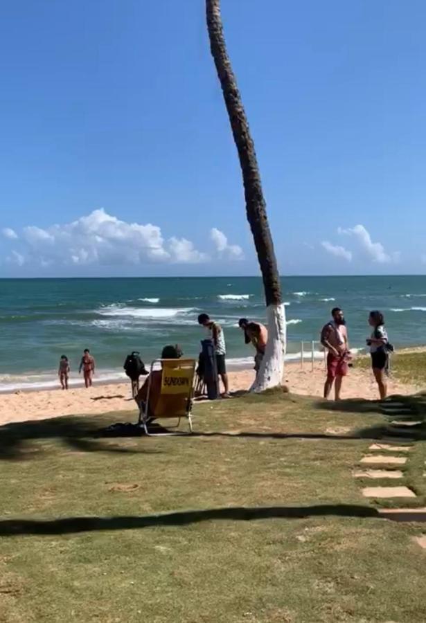 Casa de temporada 4 quartos sendo 2 suítes em Vilas do Atlântico - 200 m da praia e 6 km da capital Lauro de Freitas Extérieur photo